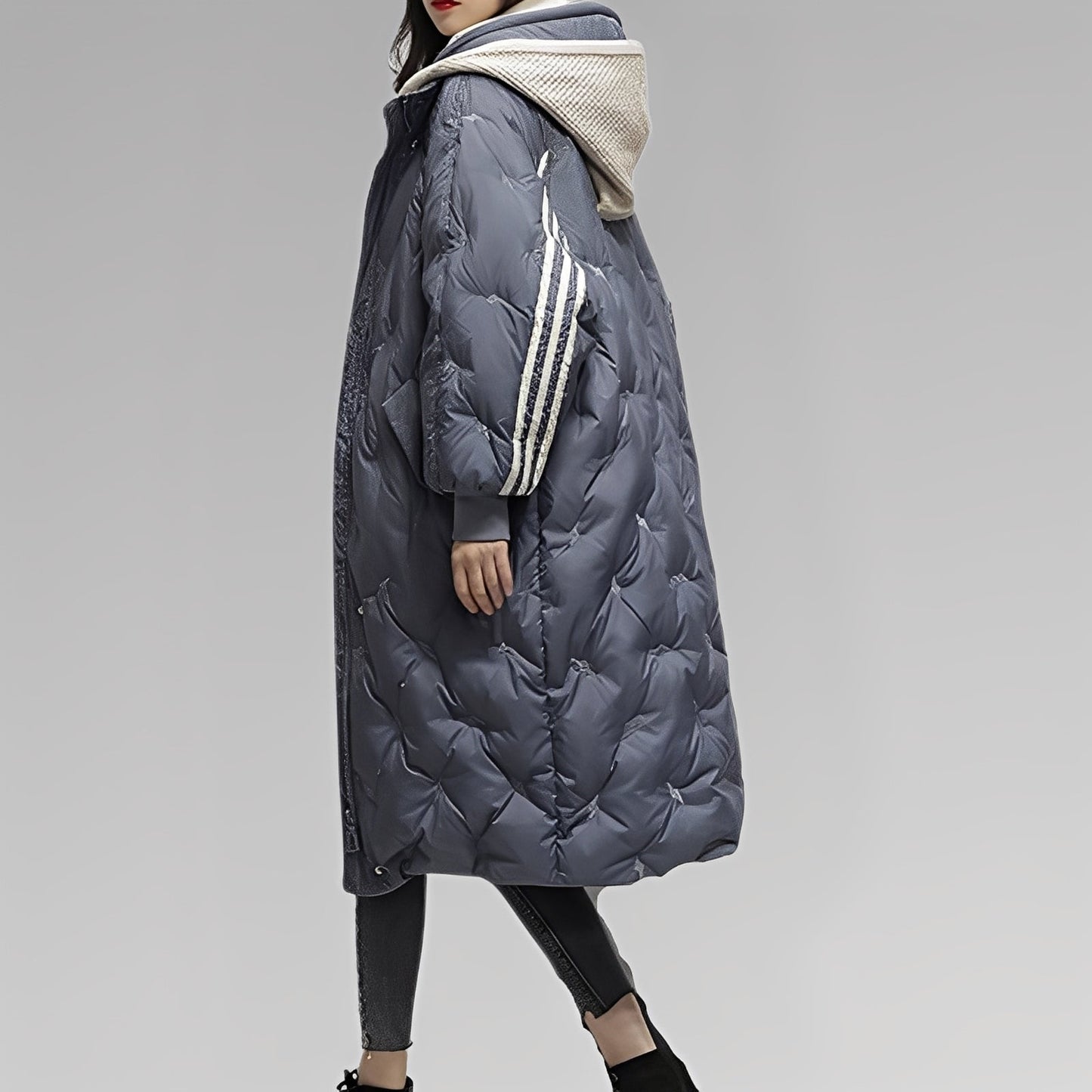 Tiril – Jachetă lungă pentru dame cu pene