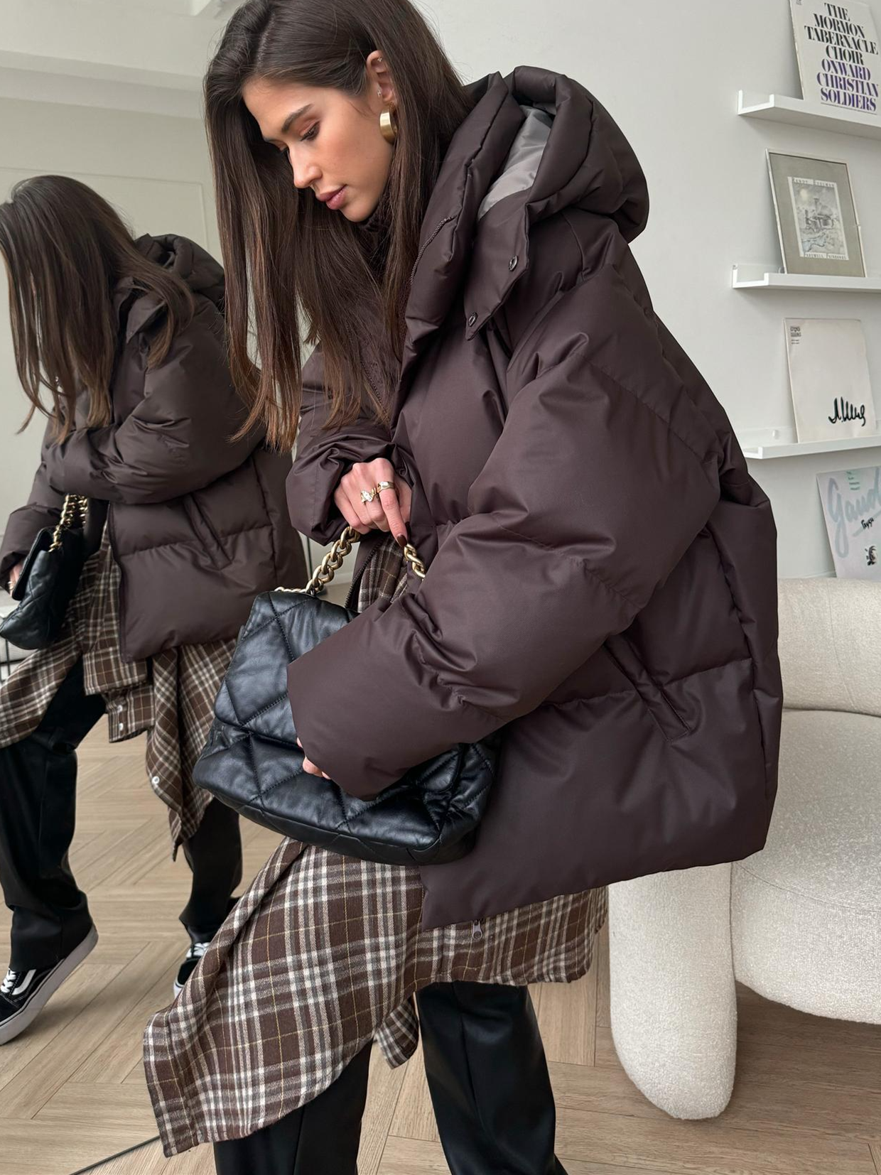 Natalia – Geacă cu penaj și glugă